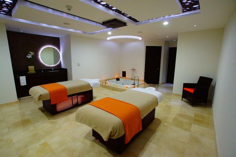 Azul Ixtapa Grand All Inclusive Suites - Spa & Convention Center Экстерьер фото